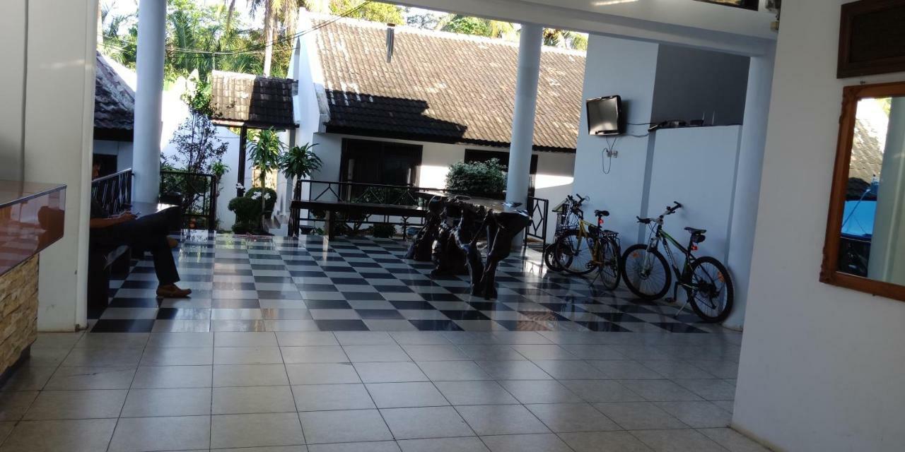 Hotel Gbs Malingping Εξωτερικό φωτογραφία